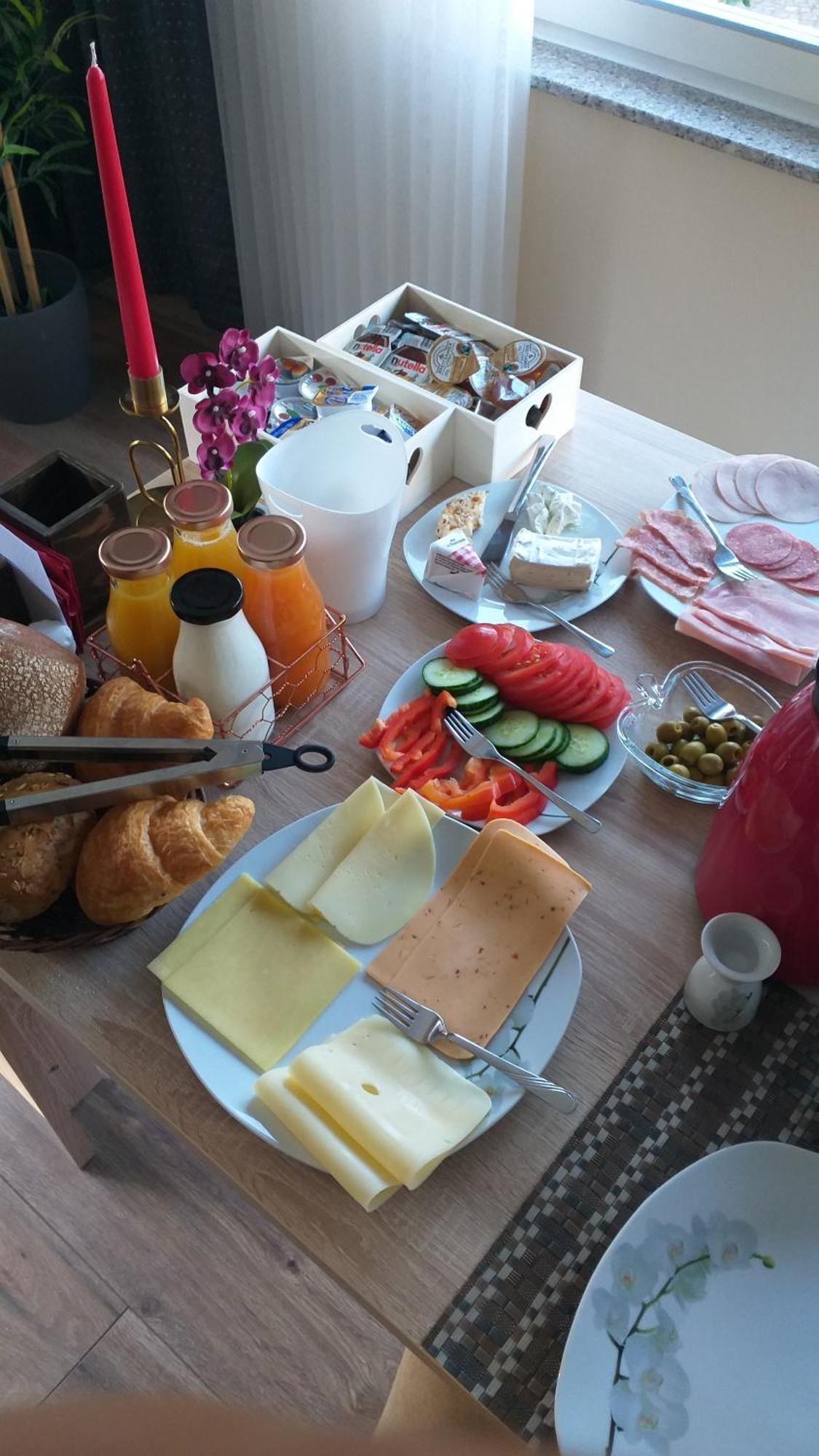 Moselina Gaestezimmer Sankt Aldegund Chambre photo
