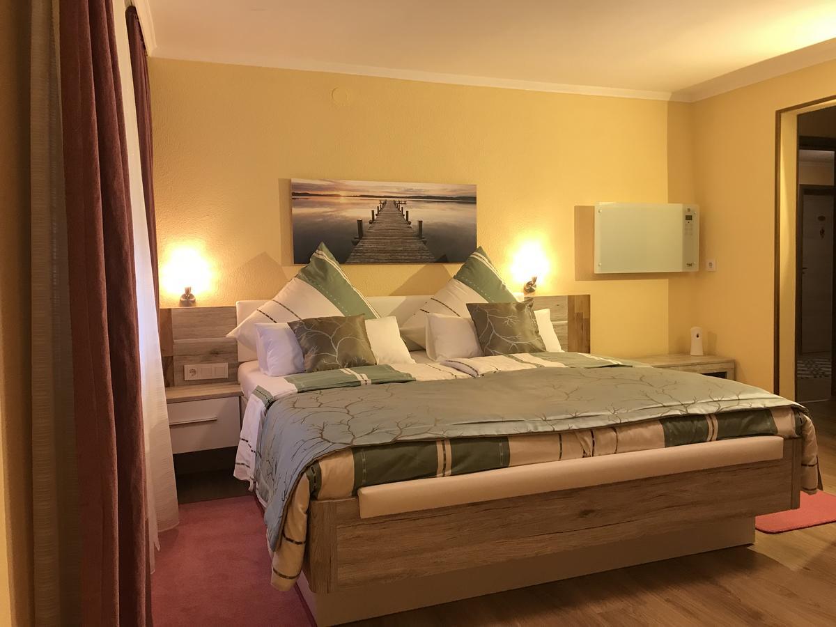 Moselina Gaestezimmer Sankt Aldegund Extérieur photo
